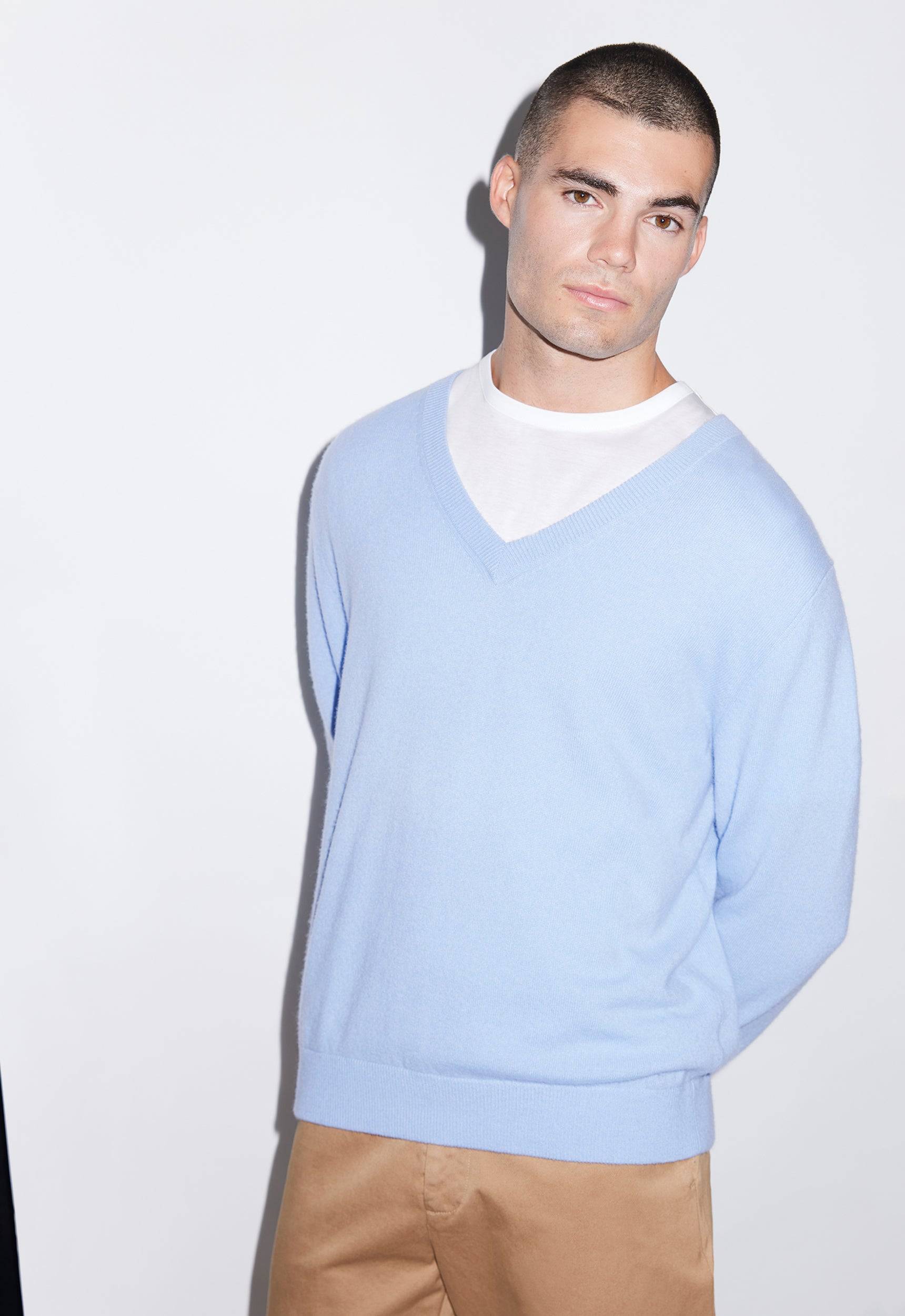 Jac+Jack REX CASHMERE SWEATER in Day Blue